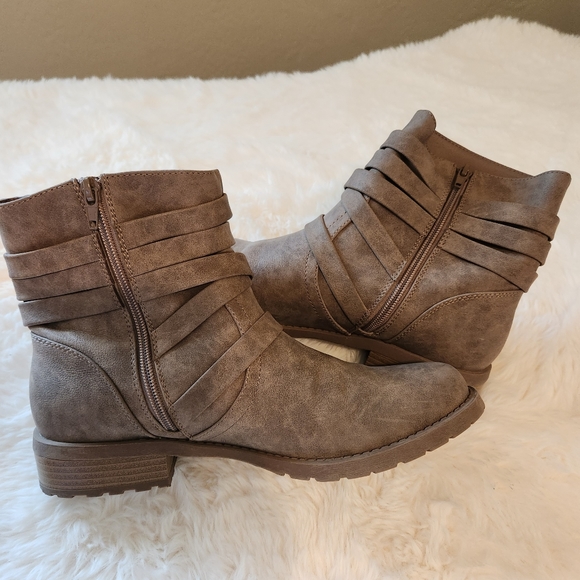 Guess boots - Picture 3 of 5